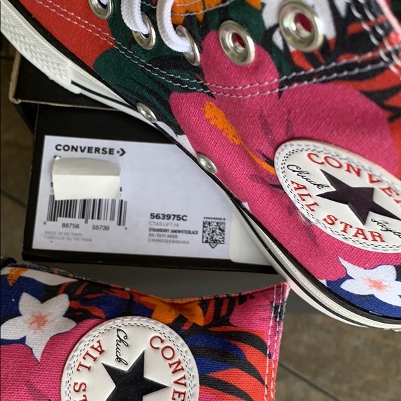 CONVERSE CTAS LIFT HI PLATFORM WMNS - Picture 7 of 16